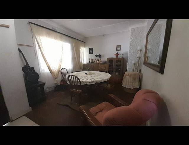 3 BEDROOM HOUSE FOR SALE IN RHODESFIELD